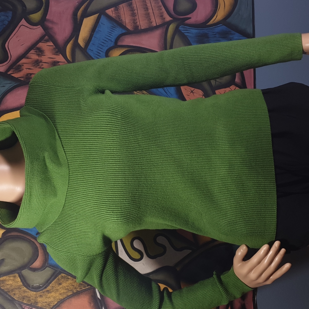 Green Knit Sweater (M)